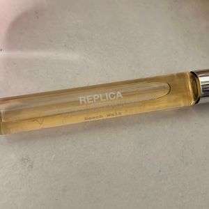 Maison Margiela Replice Beach Walk travel size roller ball